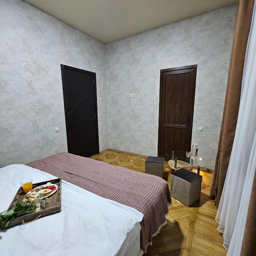 Memory Basket Hotel Kutaiszi Kültér fotó